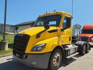 2020 FREIGHTLINER/MERCEDES NEW CASCADIA 116