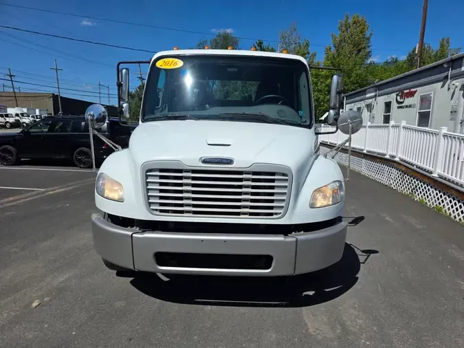 2016 FREIGHTLINER/MERCEDES M2 106