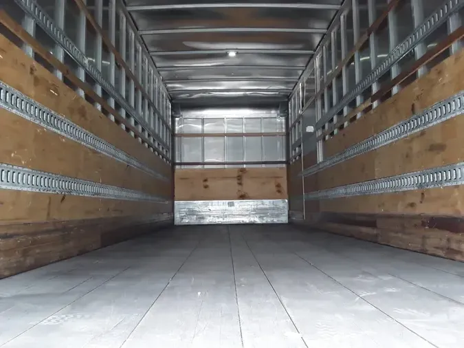 2016 FREIGHTLINER M2 106