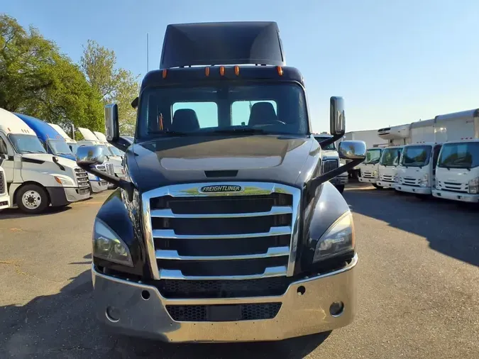 2020 FREIGHTLINER NEW CASCADIA PX12664