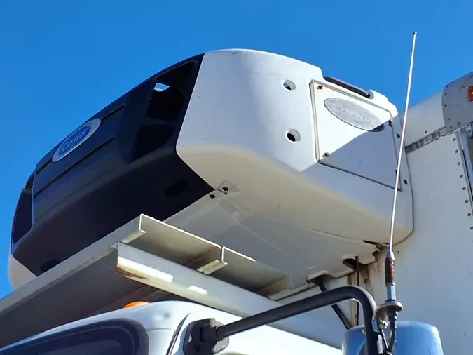 2019 FREIGHTLINER/MERCEDES M2 106