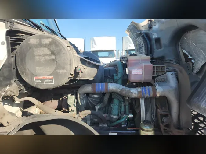 2019 Volvo VNL3004b20c425865fe7fffbb4c880266d34fd