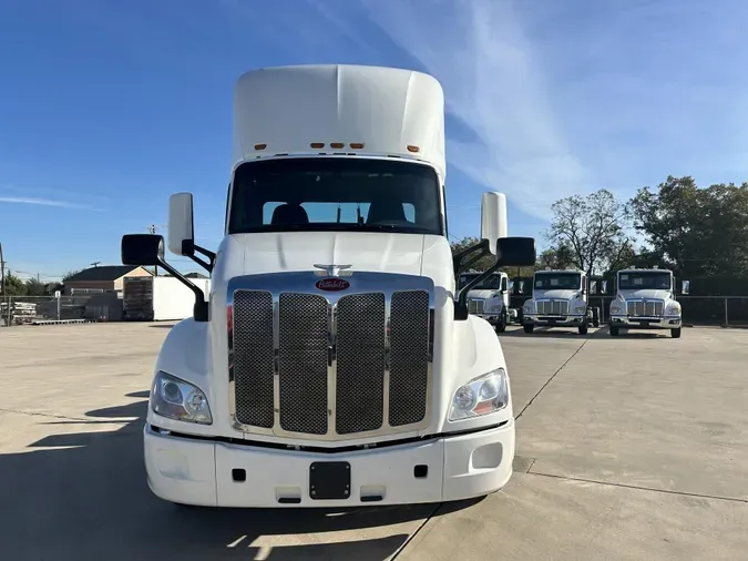 2021 Peterbilt 579