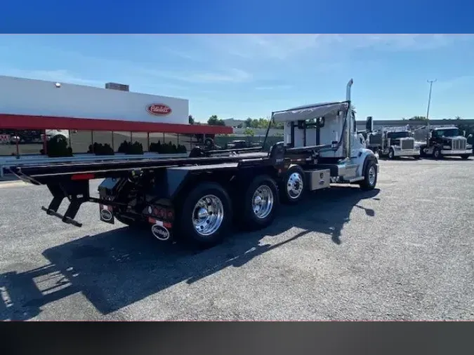 2024 Peterbilt 567