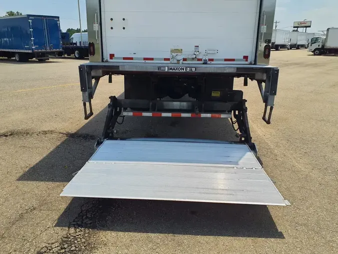 2020 FREIGHTLINER M2 106