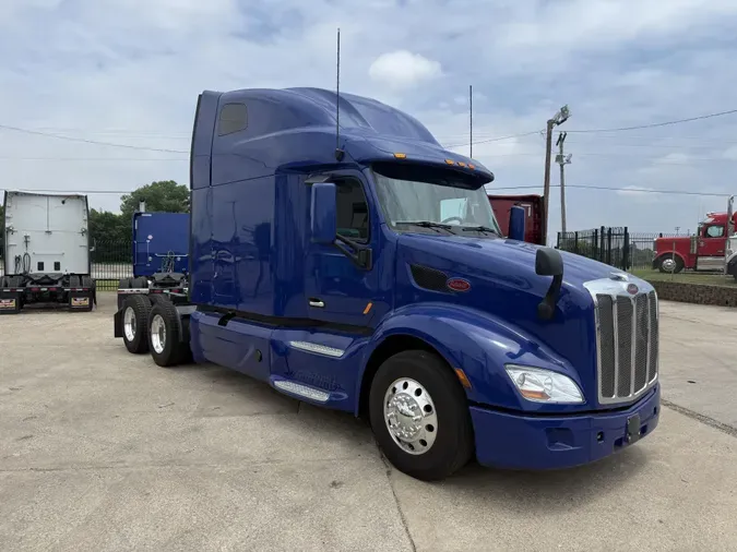2022 Peterbilt 579