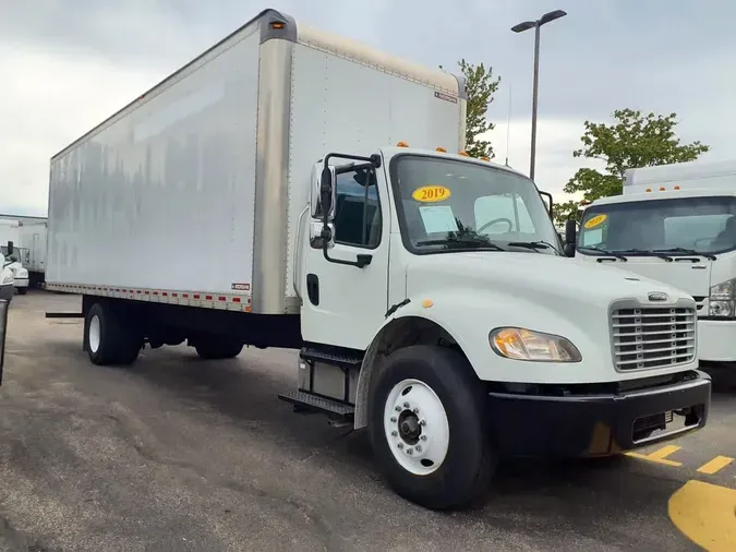 2019 FREIGHTLINER M2 106