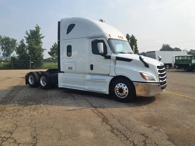 2020 FREIGHTLINER NEW CASCADIA PX12664