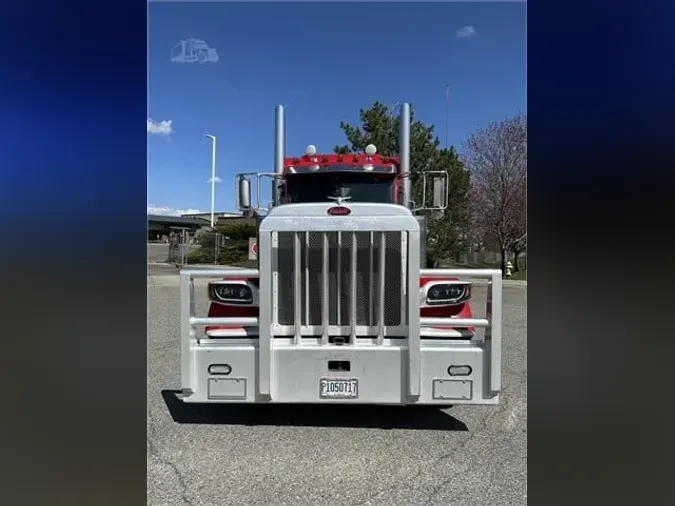 2020 PETERBILT 389