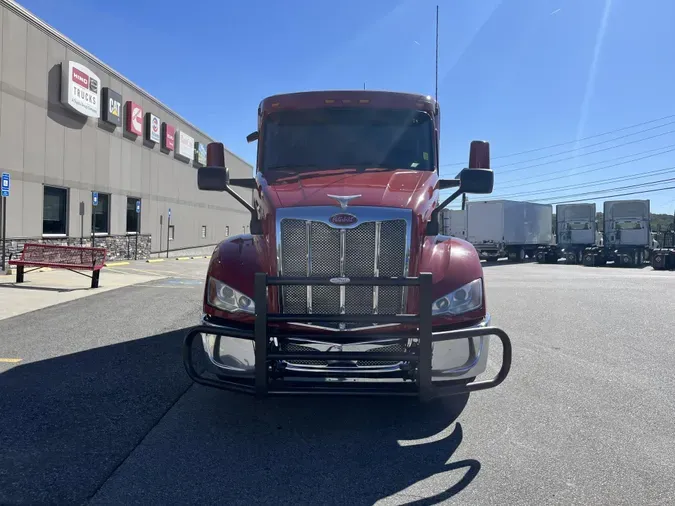 2022 Peterbilt 579