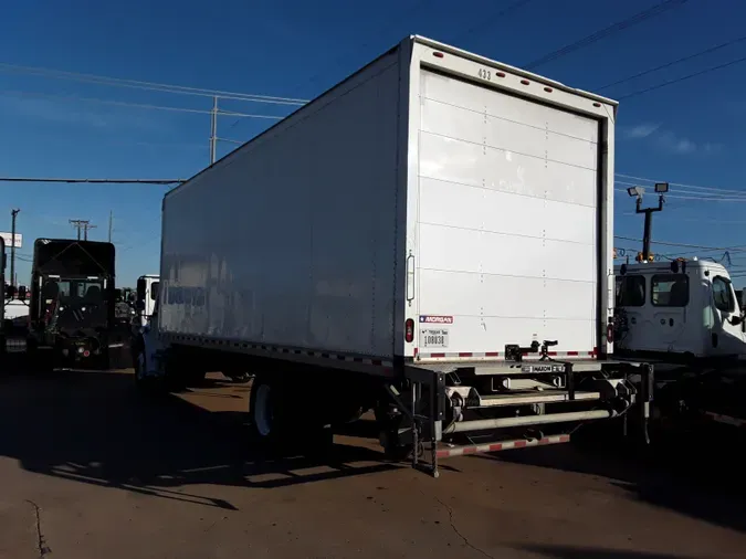 2019 FREIGHTLINER/MERCEDES M2 106