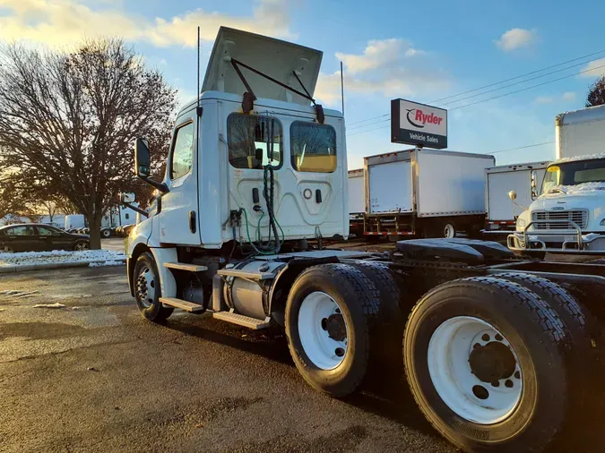 2019 FREIGHTLINER/MERCEDES NEW CASCADIA PX12664