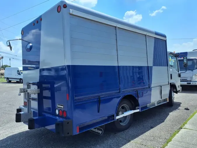 2018 ISUZU NRR