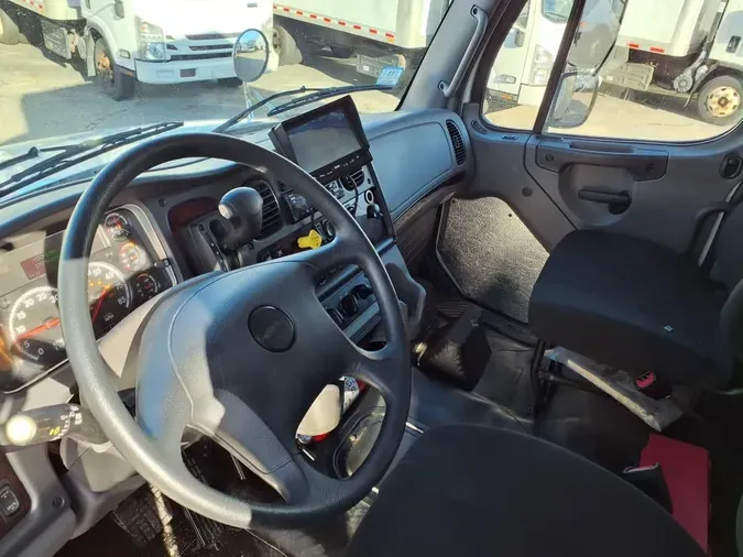 2021 FREIGHTLINER/MERCEDES M2 1064b3d2e904d05770a8cb56dcdcebc41d4