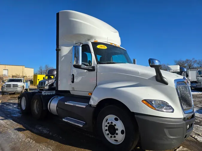 2018 NAVISTAR INTERNATIONAL LT625 DAYCAB T/A