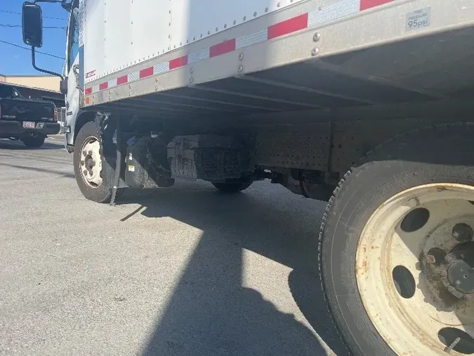 2019 Isuzu Truck NRR