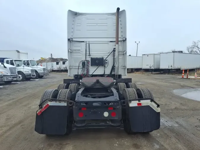 2020 VOLVO VNL64T-7604b3fe948026b0903ceb1fc0510e328bb