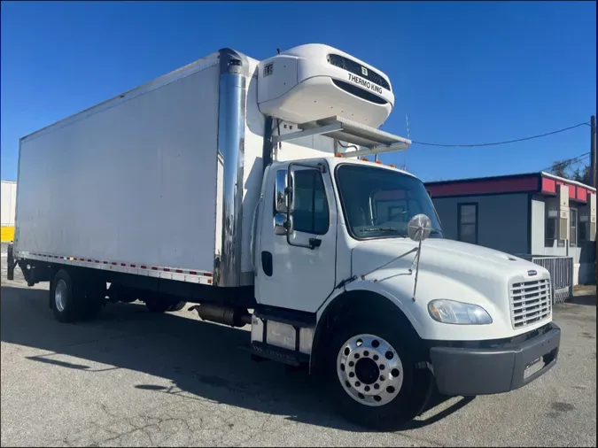 2017 FREIGHTLINER/MERCEDES M2 106