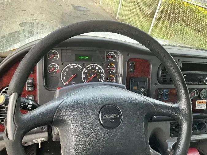 2018 Freightliner M2