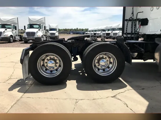 2021 INT LT625 6x4
