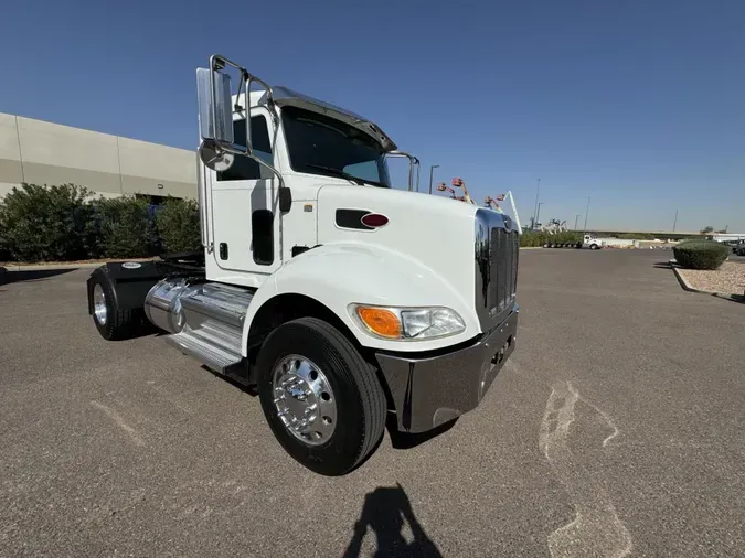 2018 Peterbilt 337