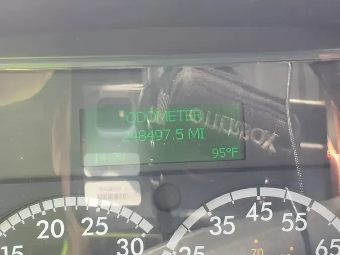 2018 FREIGHTLINER/MERCEDES M2 106