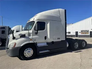 2018 FREIGHTLINER CASCADIA 113