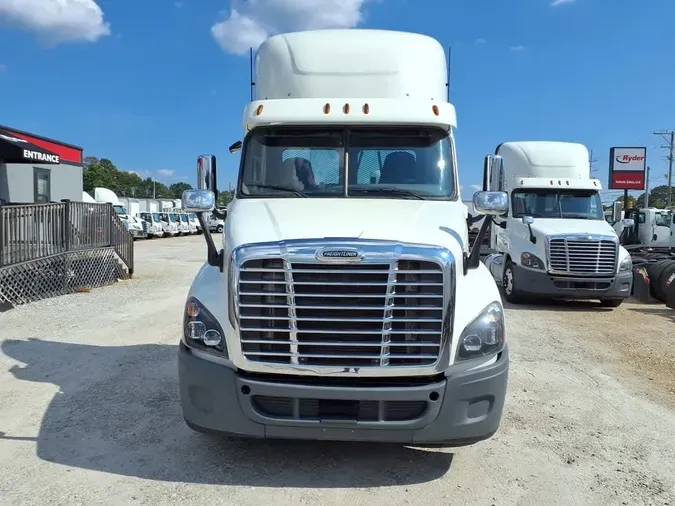 2020 FREIGHTLINER/MERCEDES CASCADIA 1254b47d04ae22ce1d3b85ff15999129cc6