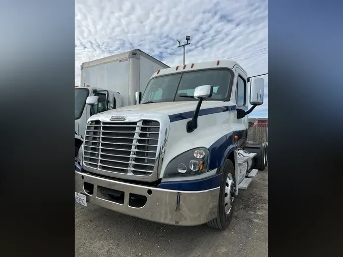 2018 FREIGHTLINER/MERCEDES CASCADIA 1254b49ba8b2674e251e2e70238f595626b