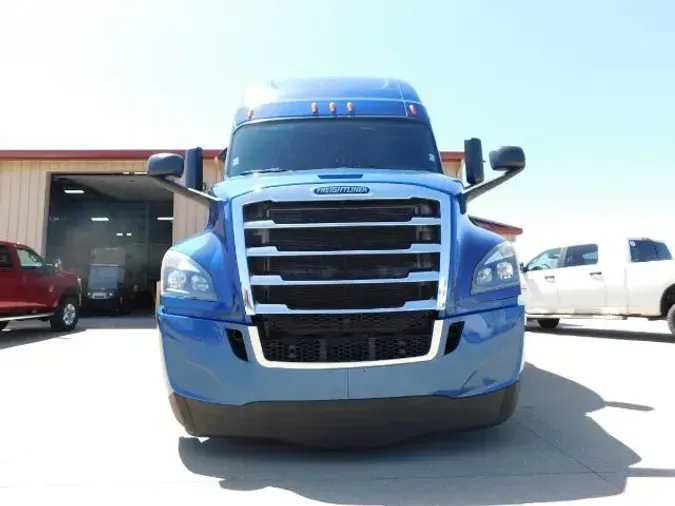 2020 Freightliner New Cascadia 126