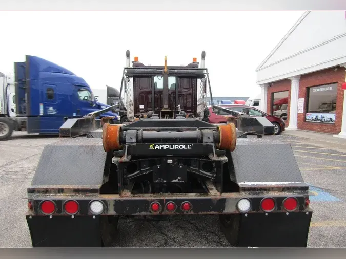 2023 WESTERN STAR 49X