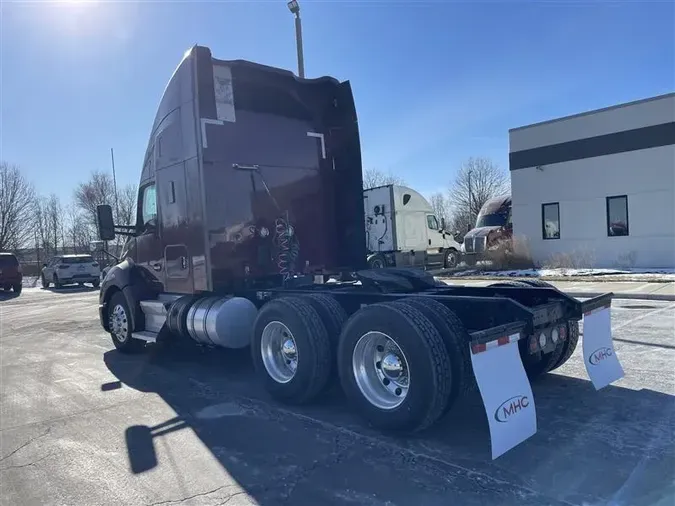 2021 KENWORTH T680