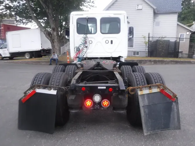 2018 FREIGHTLINER/MERCEDES CASCADIA 125