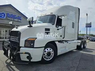 2020 MACK ANTHEM AN64T