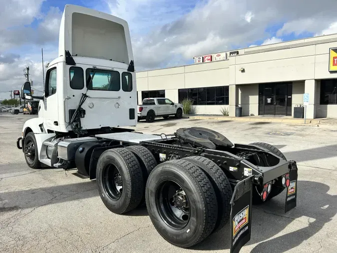 2023 Peterbilt 5794b5bc25ebd15244e7008963c0082e491