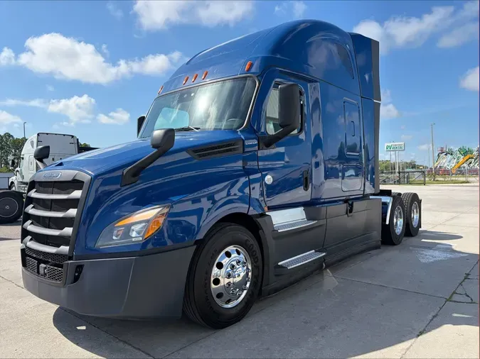 2022 Freightliner Cascadia 1264b5c6a12f02f9cc00a571a3b14fa60f5