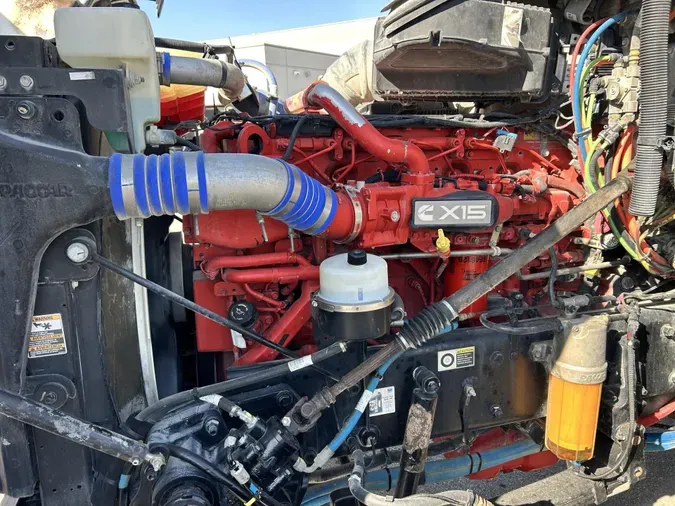 2022 Peterbilt 5674b5efba51197a9f9ff720cb5df8ac226