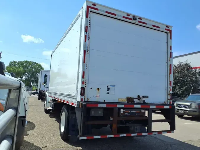 2019 FREIGHTLINER M2 106