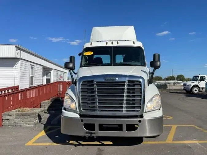 2019 FREIGHTLINER/MERCEDES CASCADIA 125