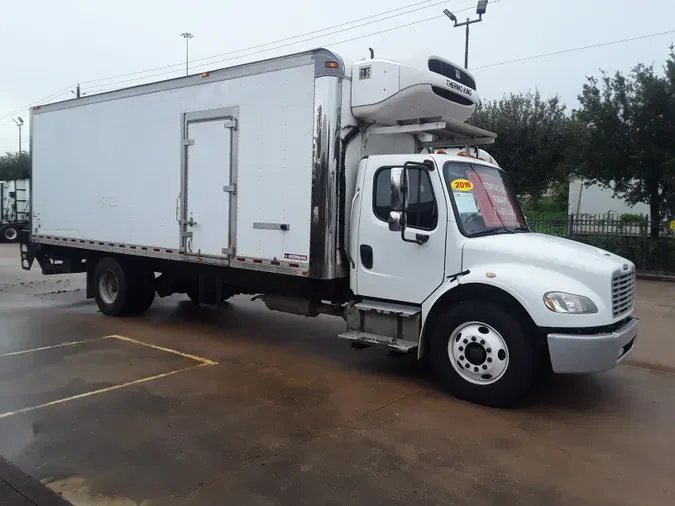 2016 FREIGHTLINER/MERCEDES M2 106