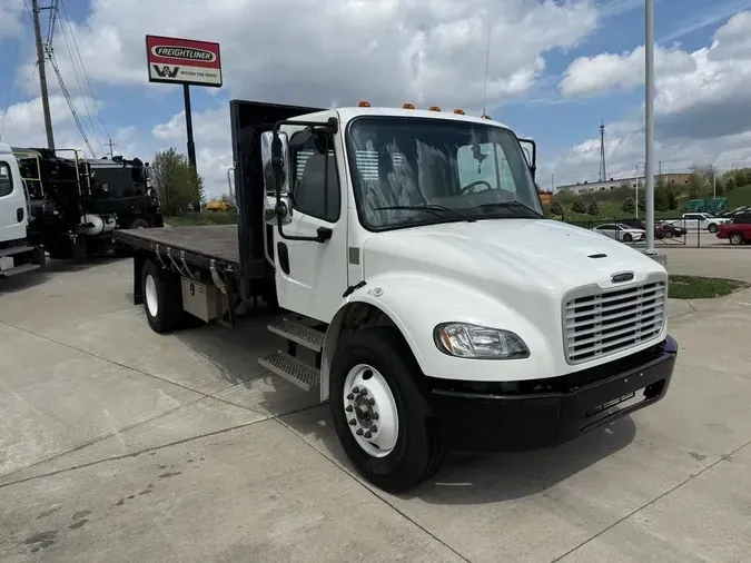 2022 Freightliner BUSINESS CLASS M2 1064b664c97d388942f045ebcf4b6aa3c83