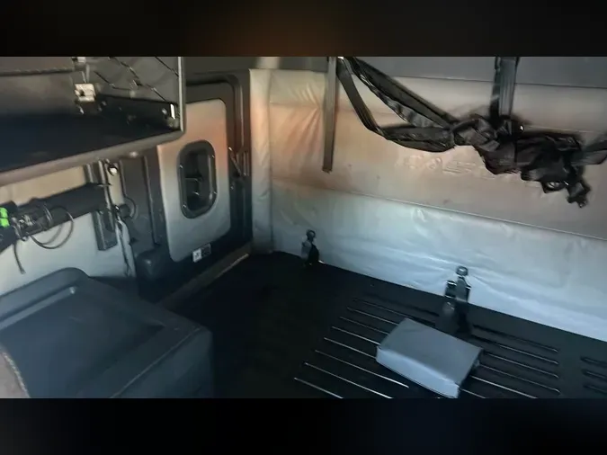 2022 Freightliner Cascadia