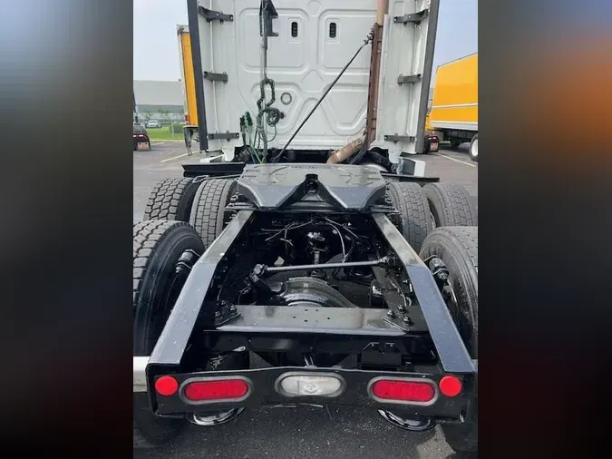 2020 Freightliner Cascadia