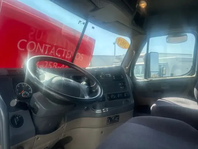2019 FREIGHTLINER CASCADIA 125