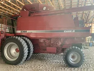 2000 Case IH 2388