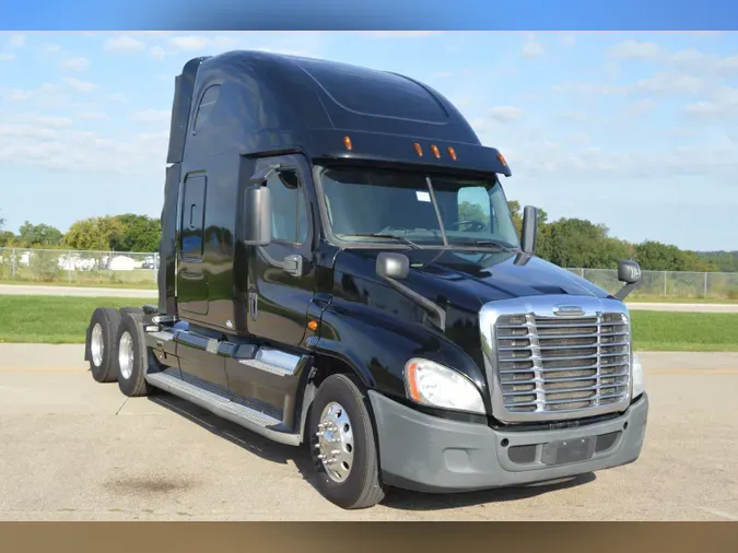 2016 FREIGHTLINER CASCADIA