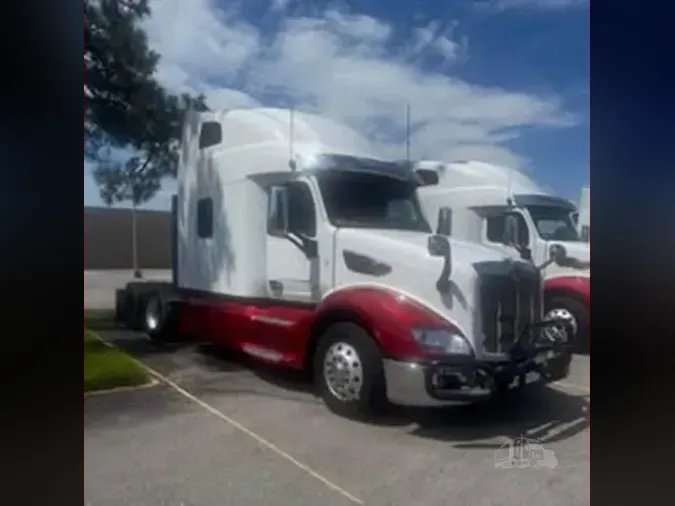 2020 PETERBILT 579