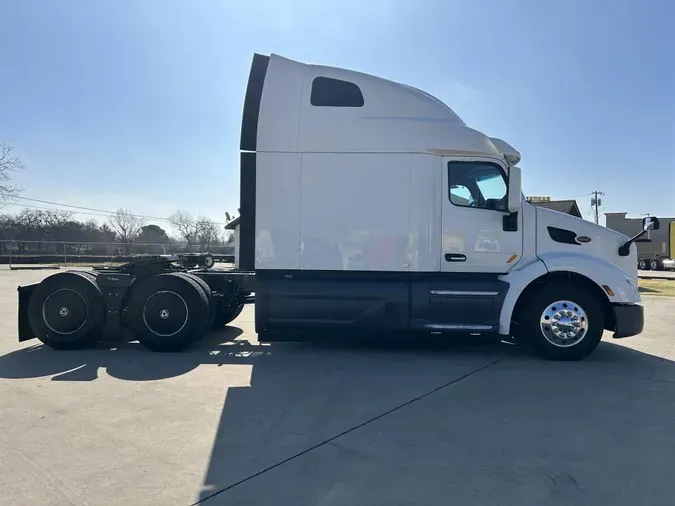 2021 Peterbilt 579