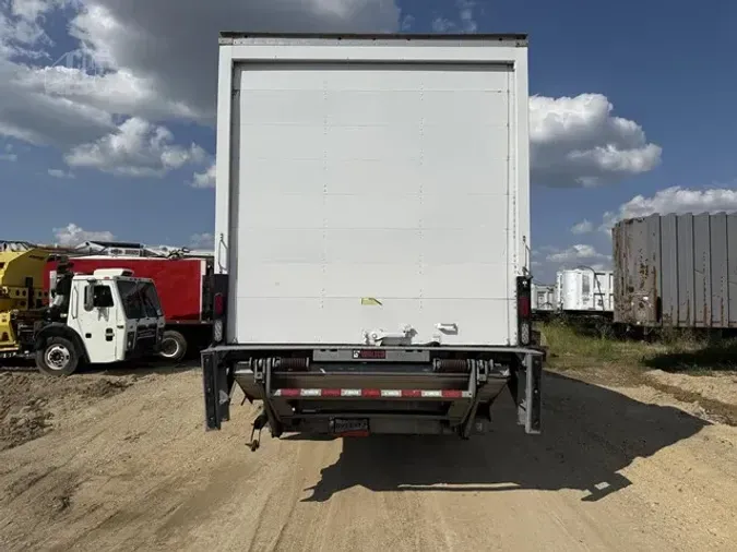 2022 FREIGHTLINER BUSINESS CLASS M2 106