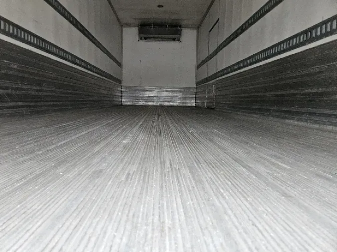 2016 HINO 338 Derated